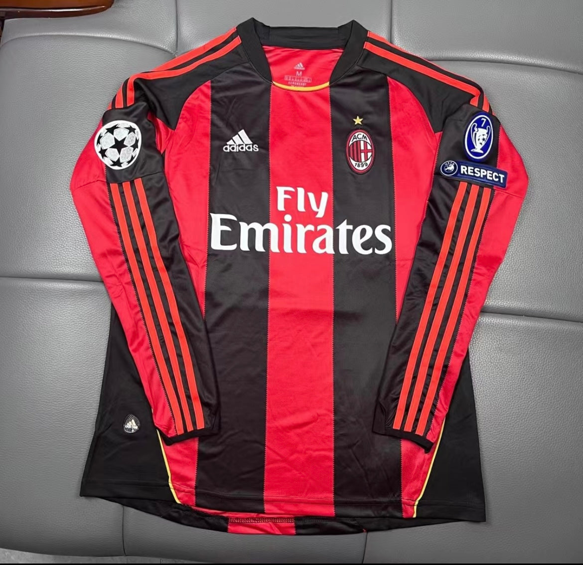 AC Milan 2010/11 Domicile à manches longues