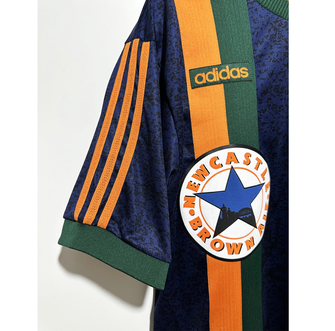 Newcastle 1997/98 Extérieur